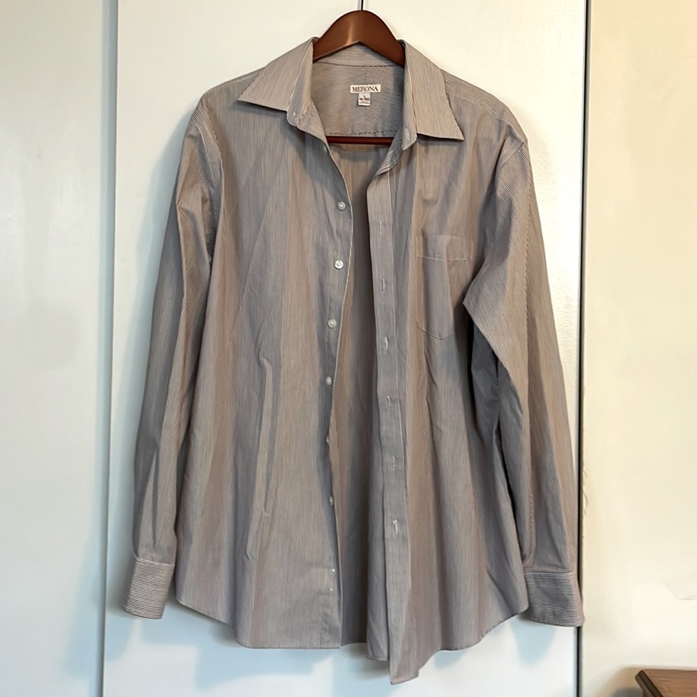Merona striped L dress shirt